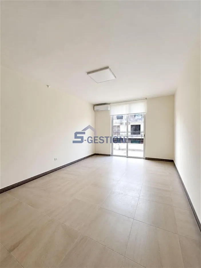 Apartment for Sale in Furn Chebbak — photo 3