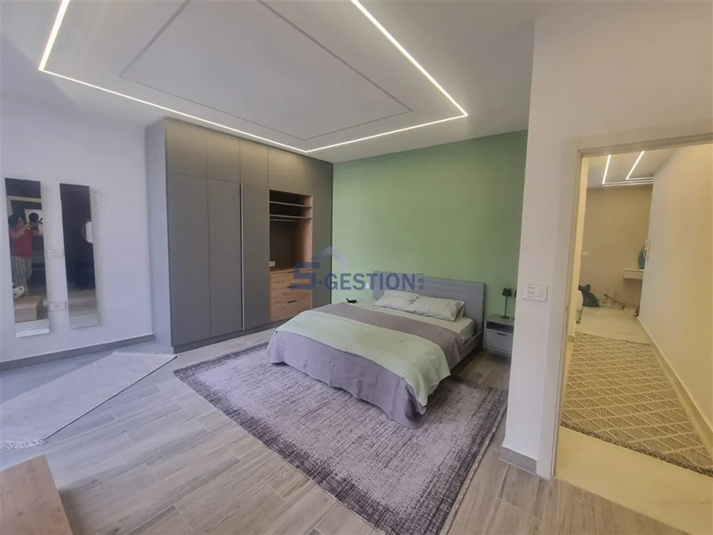 Apartment for Rent Furnished in Achrafieh — الصورة 4