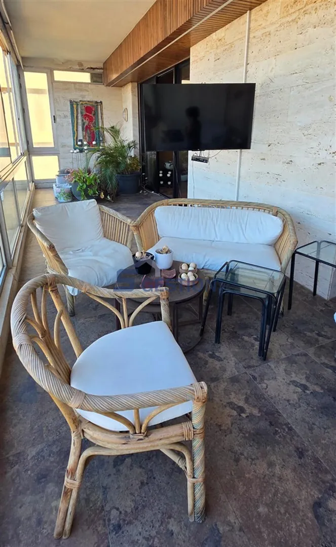 Apartment for Sale in Ramlet Baida — الصورة 4