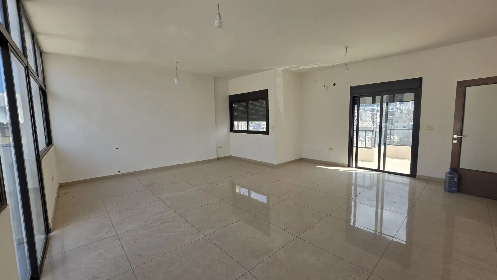 Apartment For Sale In City Rama — الصورة 2