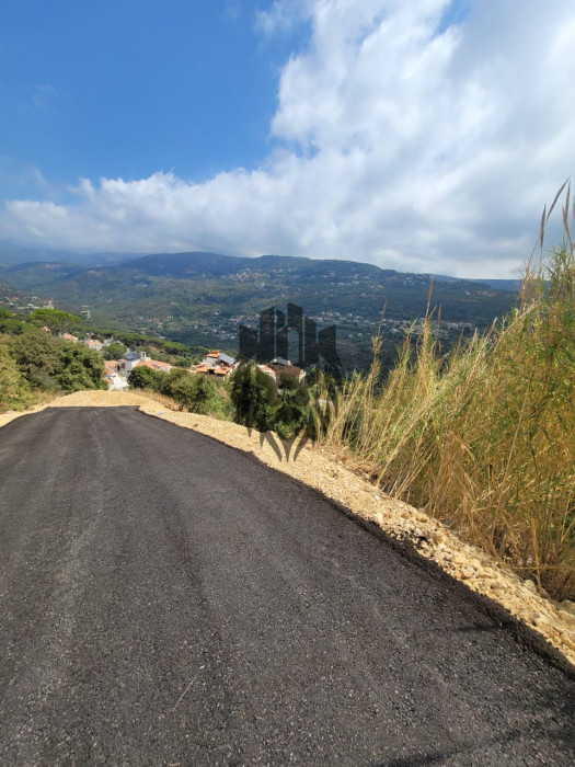 Land For Sale In Baabdat
