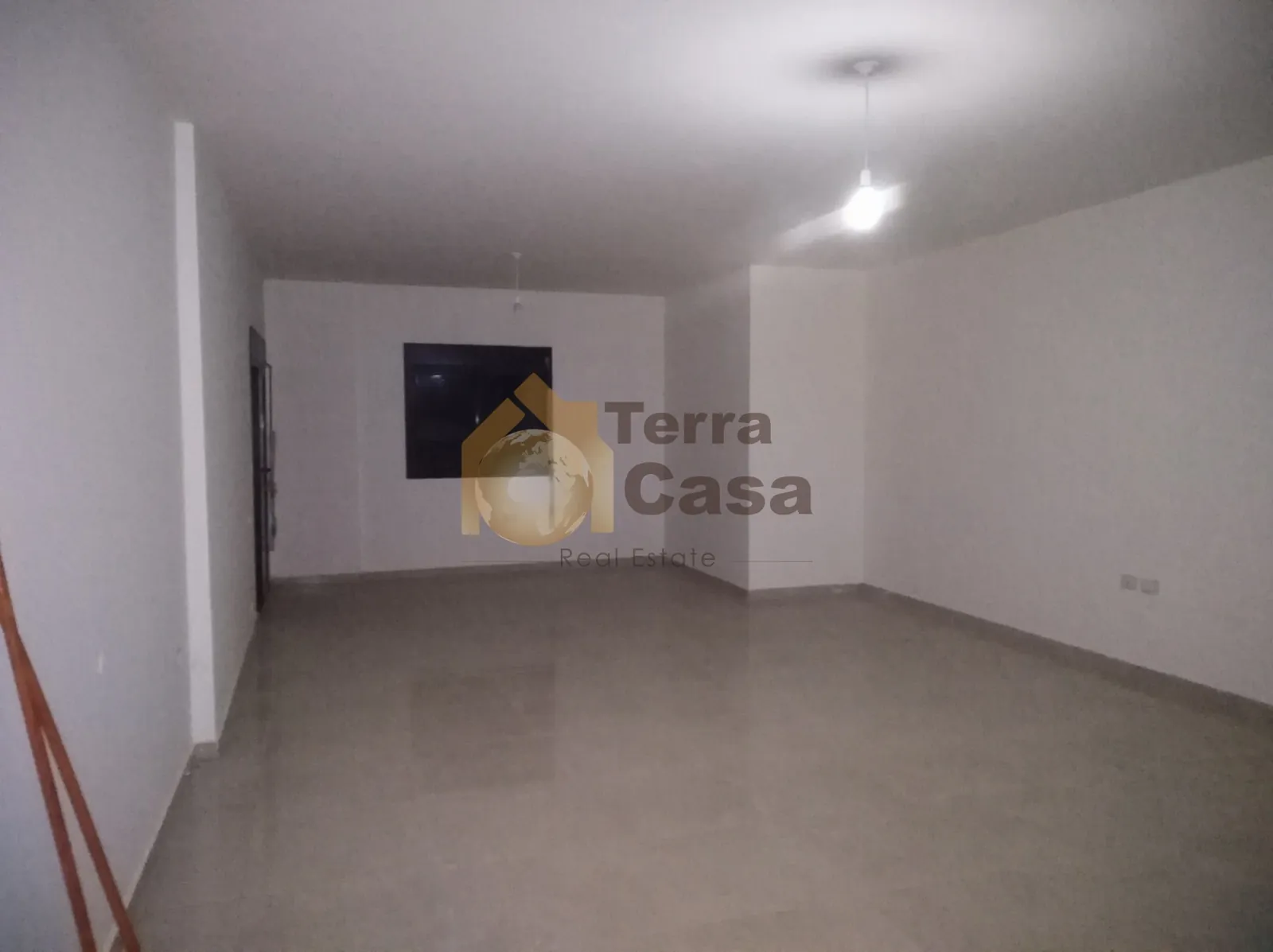 Maalaqa one bedroom apartment for Rent with terrace Ref#840