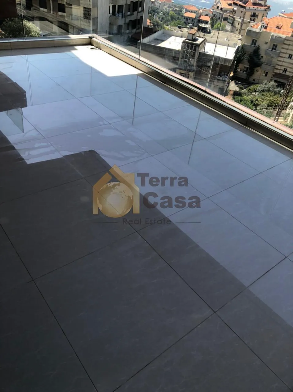 Ballouneh new luxurious 245m apartment with 90m terrace Ref#1759 — photo 3