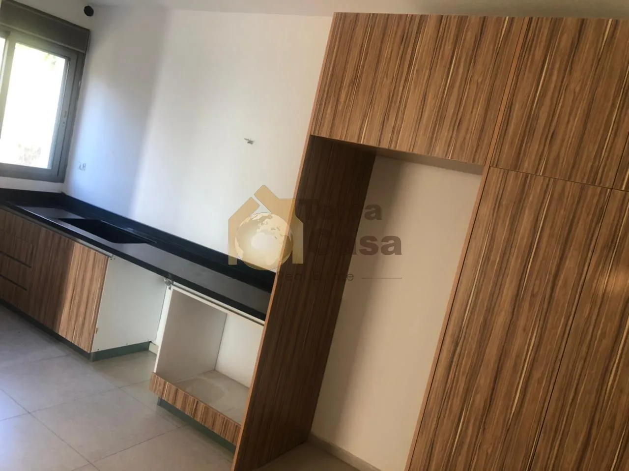 Ballouneh new luxurious 245m apartment with 90m terrace Ref#1759 — photo 4