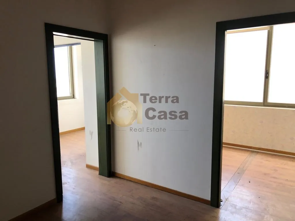 Jal El Dib office 80 sqm for Sale prime location. Ref# 1774 — photo 2