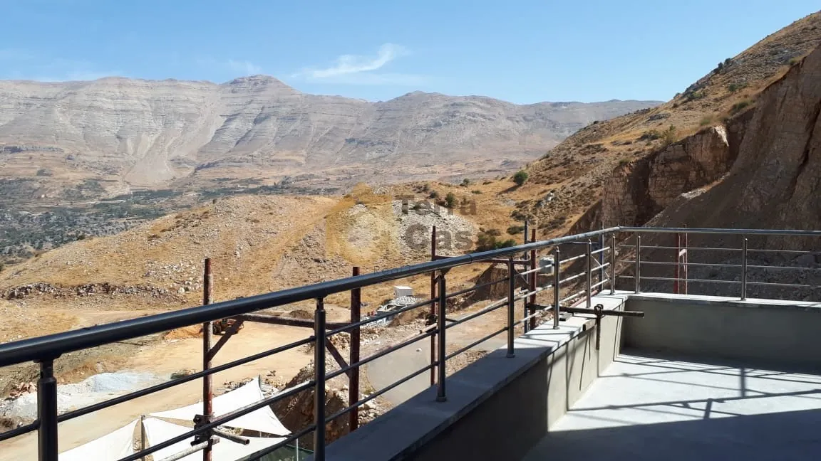 Zaarour brand new chalet ground floor + 91 sqm terrace #1976 — الصورة 2