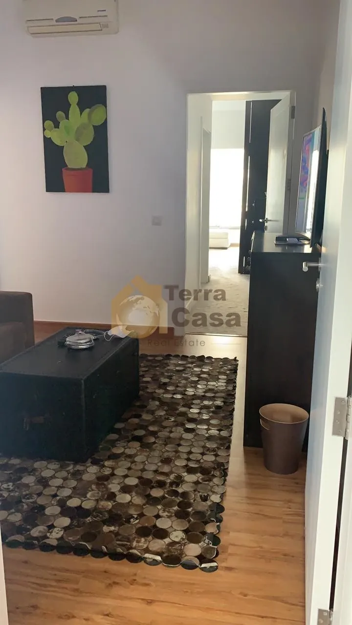 Luxurious Apartment in achrafieh Ref# 2811 — photo 4