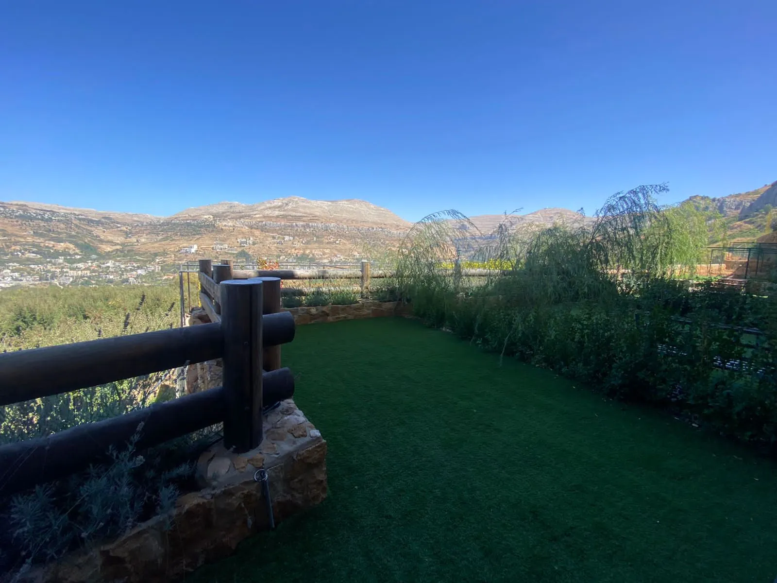 Faqra Luxurious fully furnished chalet + garden, stunning view#3233 — الصورة 2