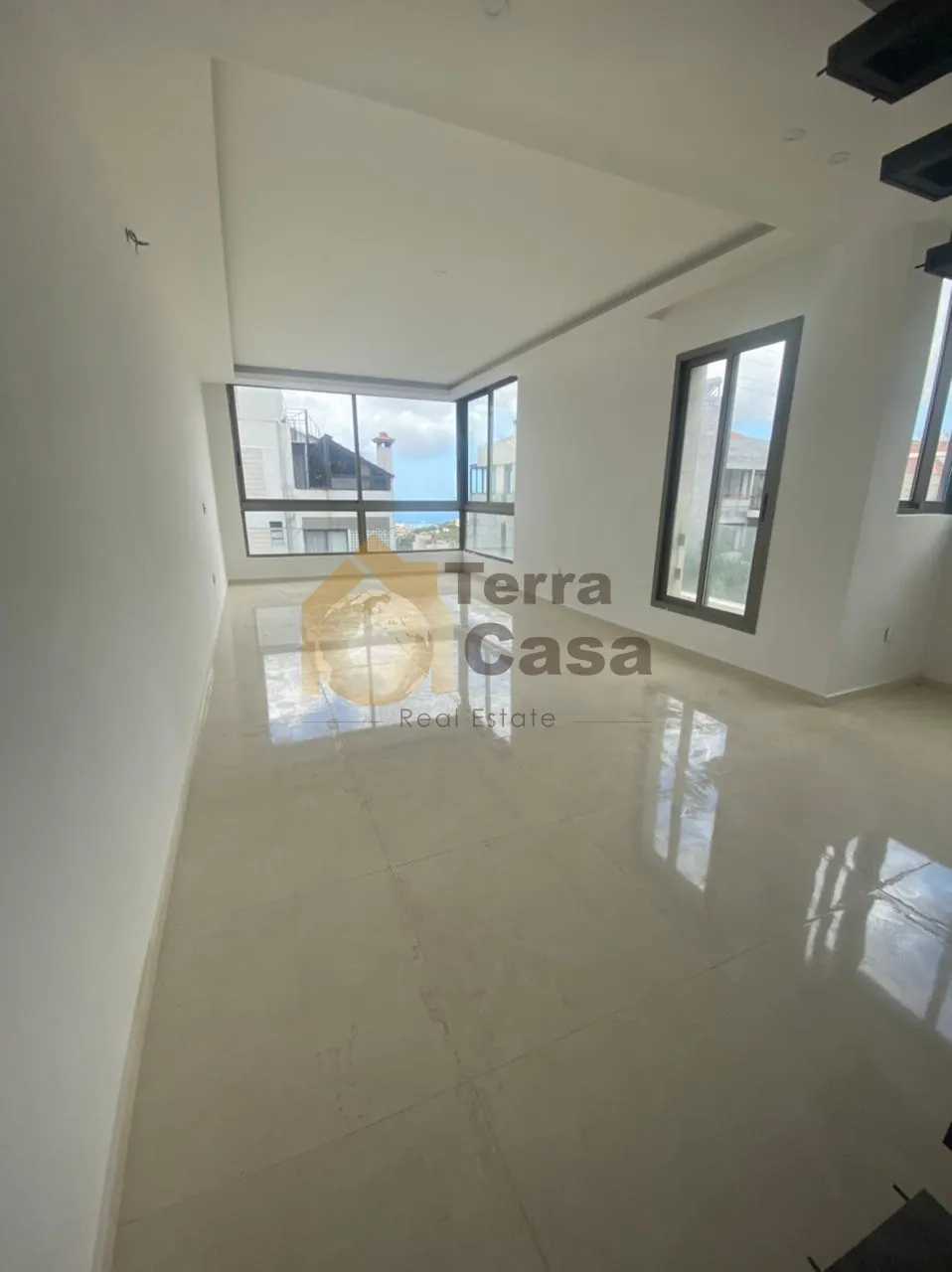 Ain saadeh duplex 240 sqm for Sale, high end finishing, nice location #4014