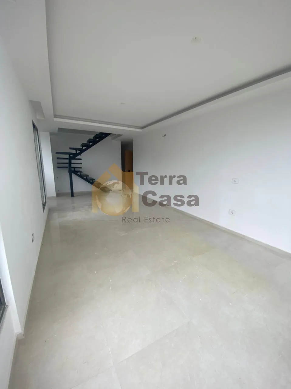 Ain saadeh duplex 240 sqm for Sale, high end finishing, nice location #4014 — photo 2