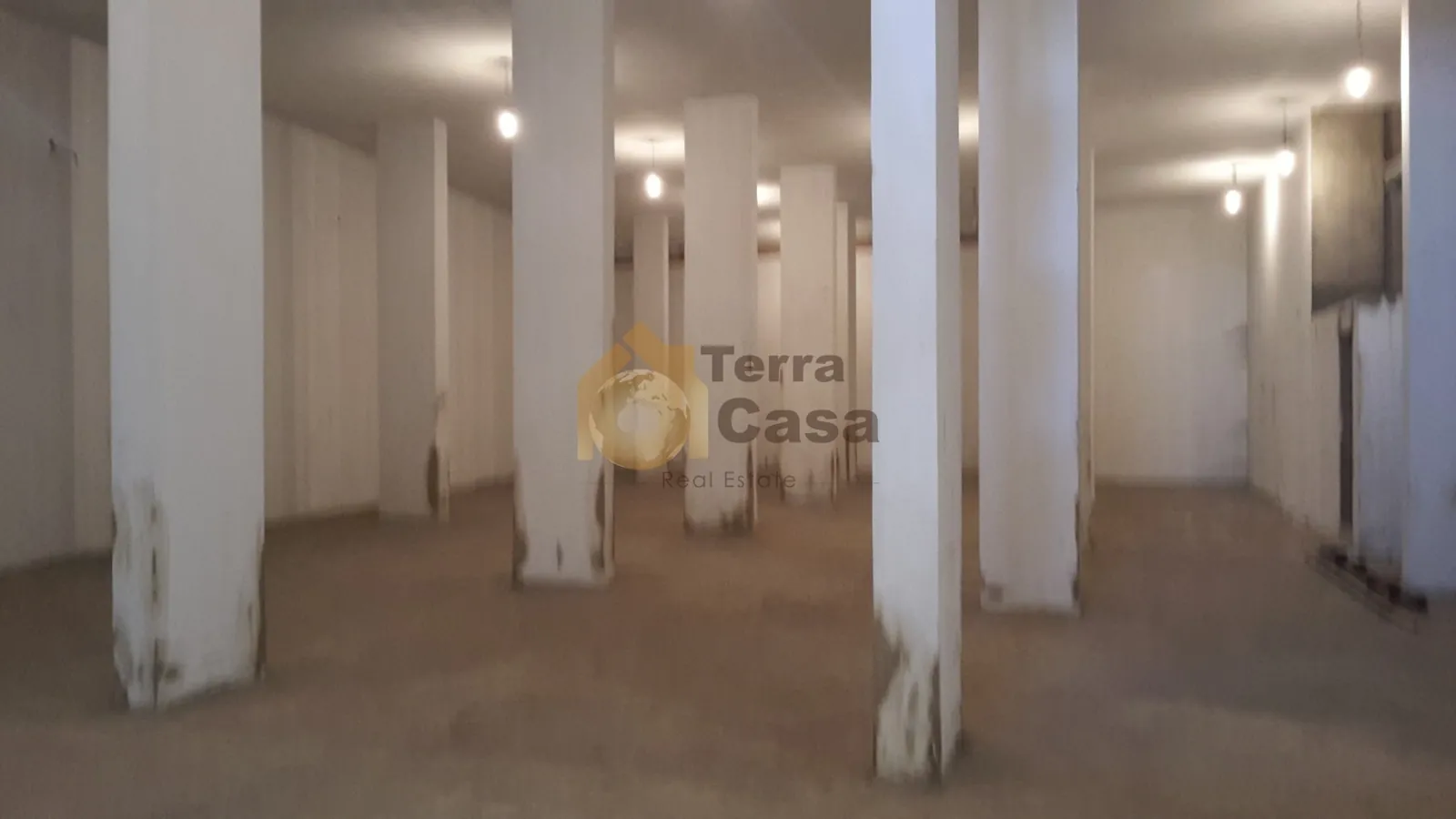 Haouch el omara warehouse 500 sqm prime location truck entrance #390 — photo 2