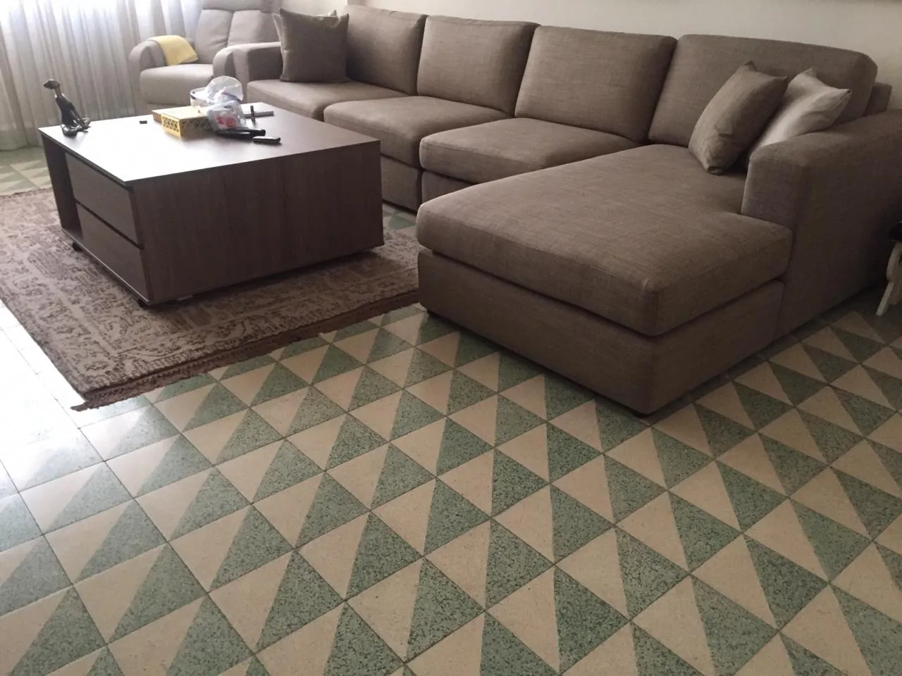 Badaro unfurnished apartment 150 sqm for Rent prime location #4775