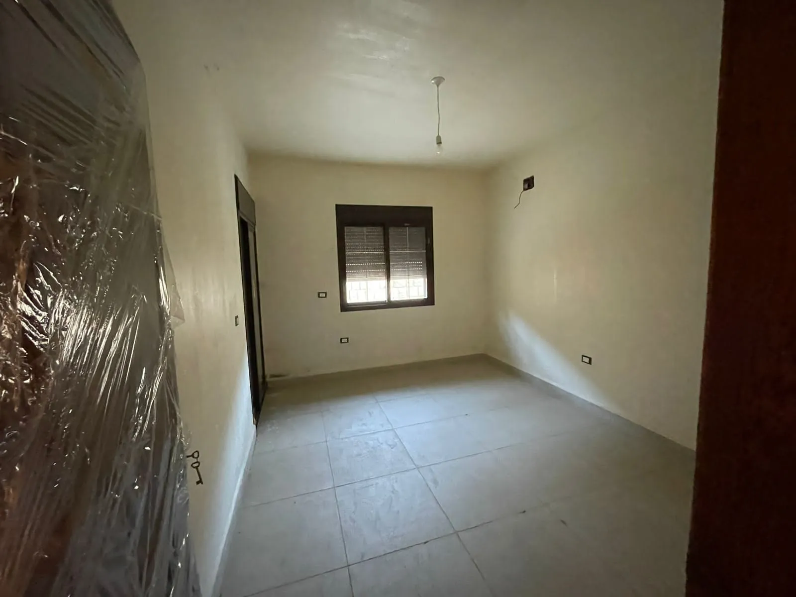 Zahle, karak, apartment ground floor 165 sqm + 200 sqm garden #5053 — الصورة 5