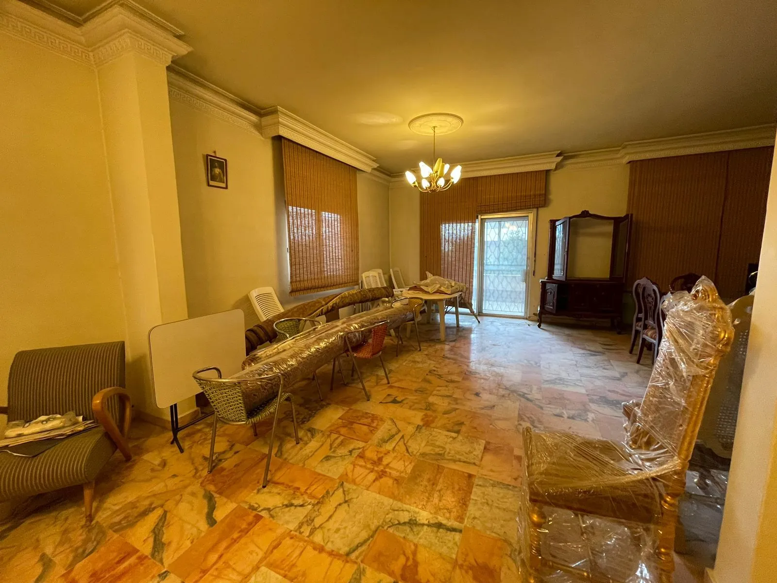 Ksara ground floor apartment for Sale with terrace #5143