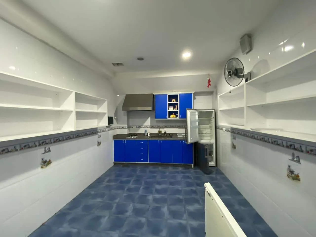 Zahle boulevard shop prime location suitable for a nursery #5201 — photo 2
