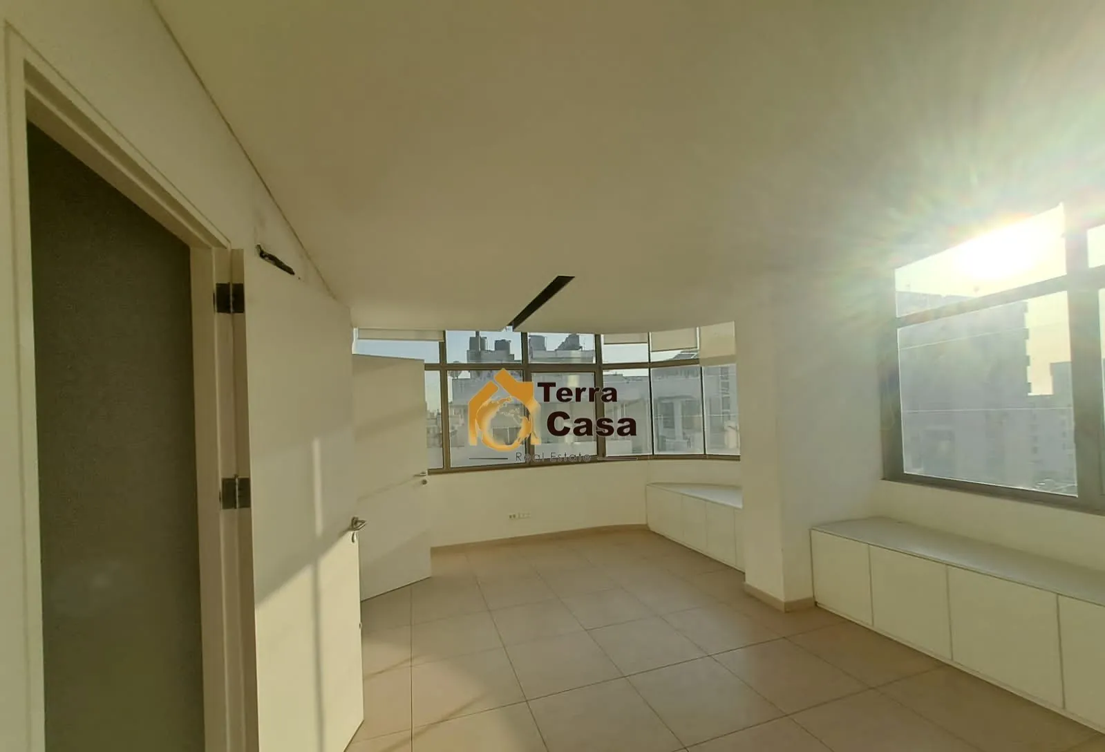 Jal el dib office space 108 sqm for Rent Ref# 5480 — الصورة 1