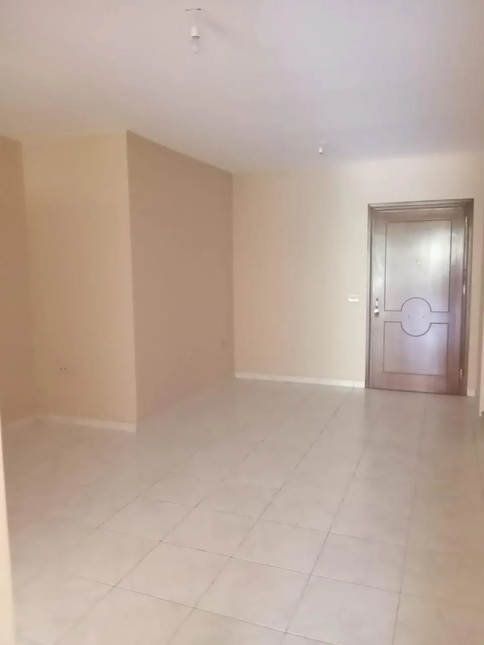 Zahle main boulevard office 100 sqm for Rent Ref#5496 — الصورة 3