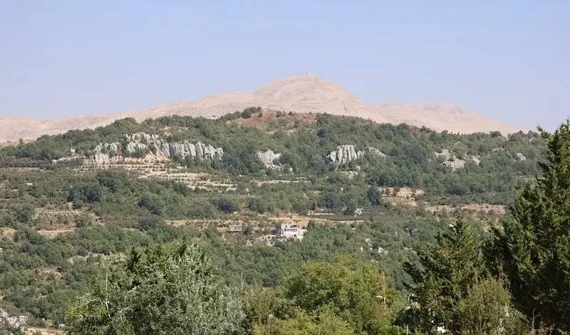 Faitroun 3400 sqm land for Sale with building, prime location Ref#5665 — الصورة 3