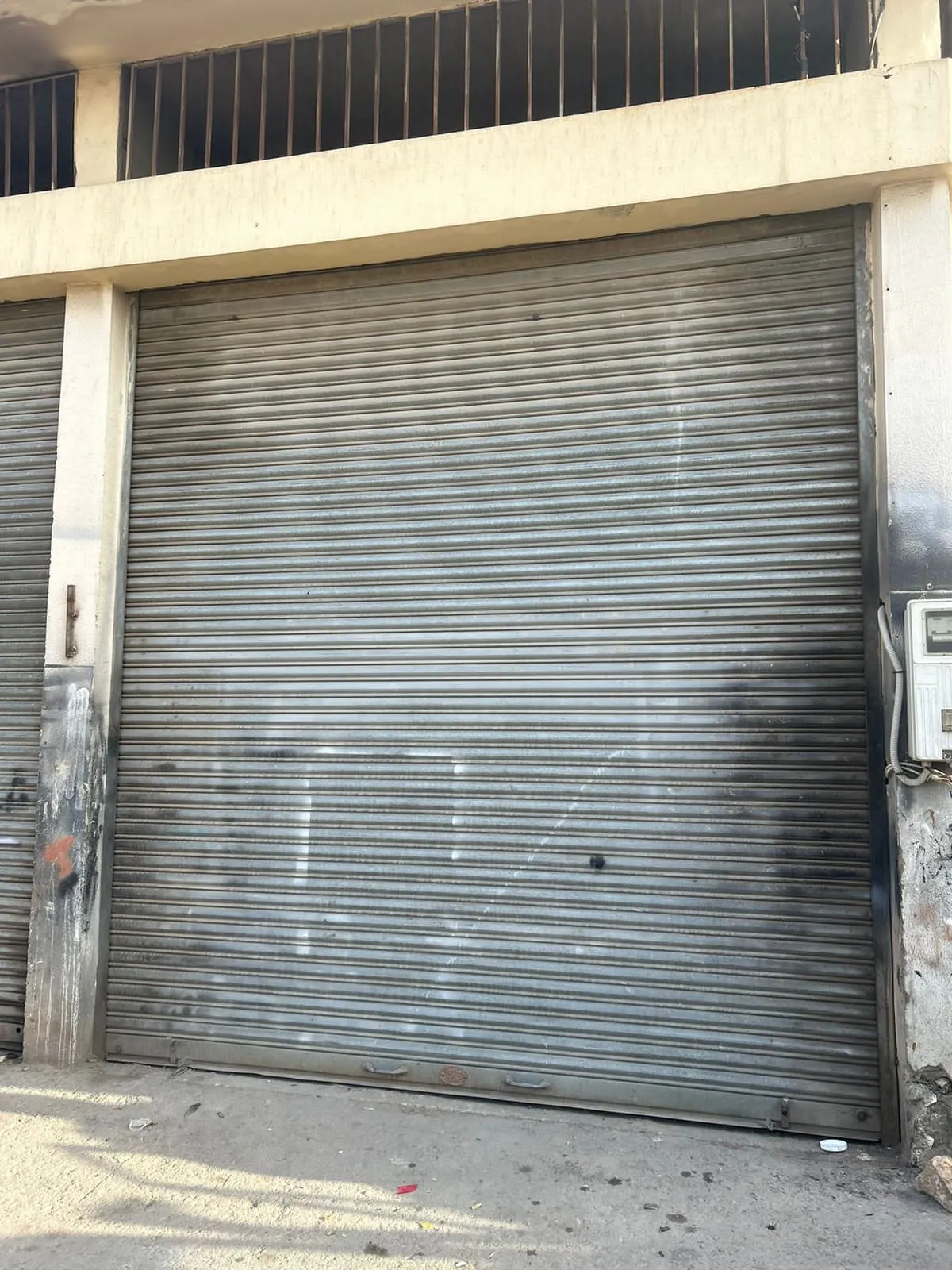 Zahle madina el sinayia shop 2 facades 45 sqm for Sale Ref#5786