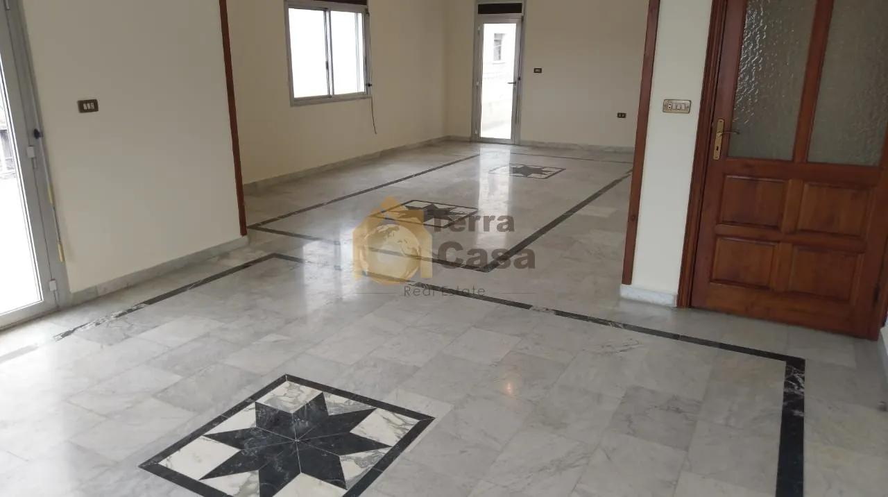 Haouch el zaraane 210 sqm apartment for Sale overlooking zahle Ref#5883 — الصورة 2