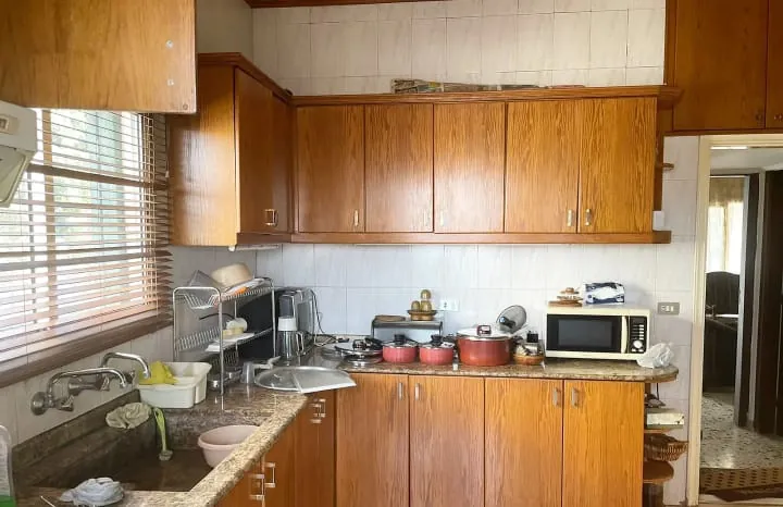 Zouk mikael fully furnished & renovated apartment for Rent #6215 — الصورة 5