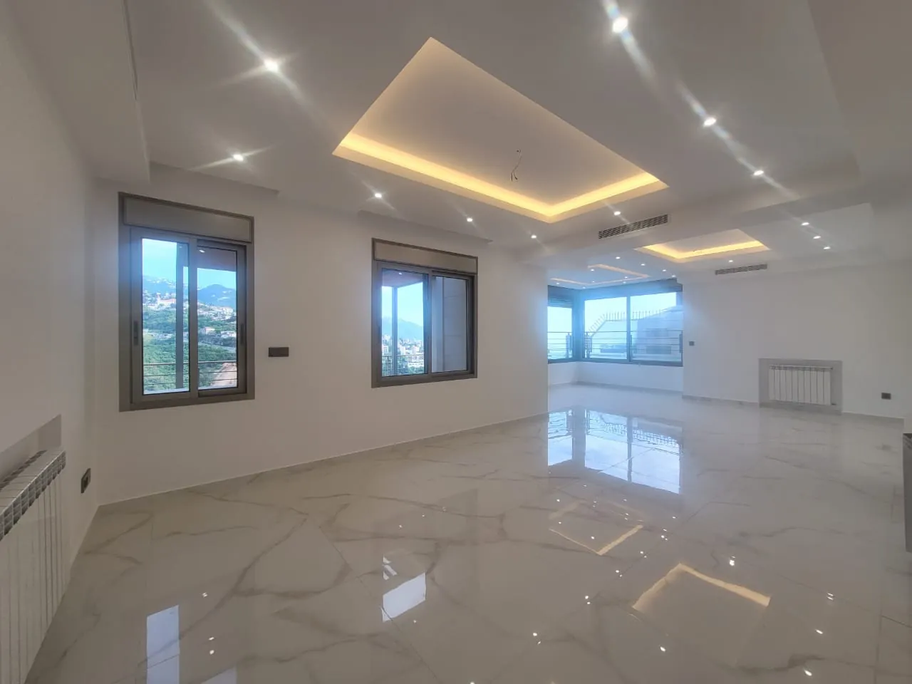 Adma decorated apartment for Sale with terrace sea view Ref#ag-37 — photo 2