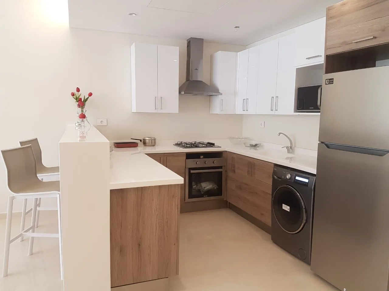 Achrafieh fully furnished apartment 80 sqm for Rent prime location #6261 — الصورة 4
