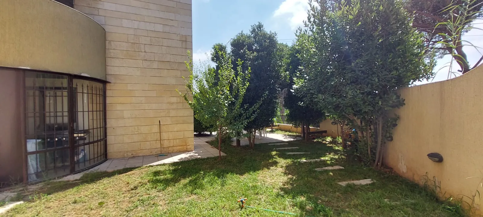 Broumana duplex apartment 260 sqm plus 250 sqm terrace & garden #6397 — photo 4