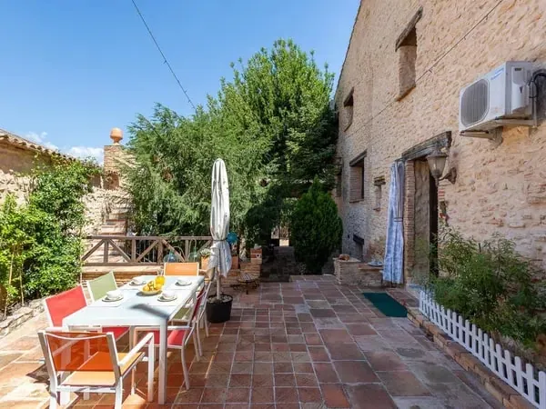 Spain Valencia renovated villa 3 floors with terrace, pool & garden 004955 — photo 4
