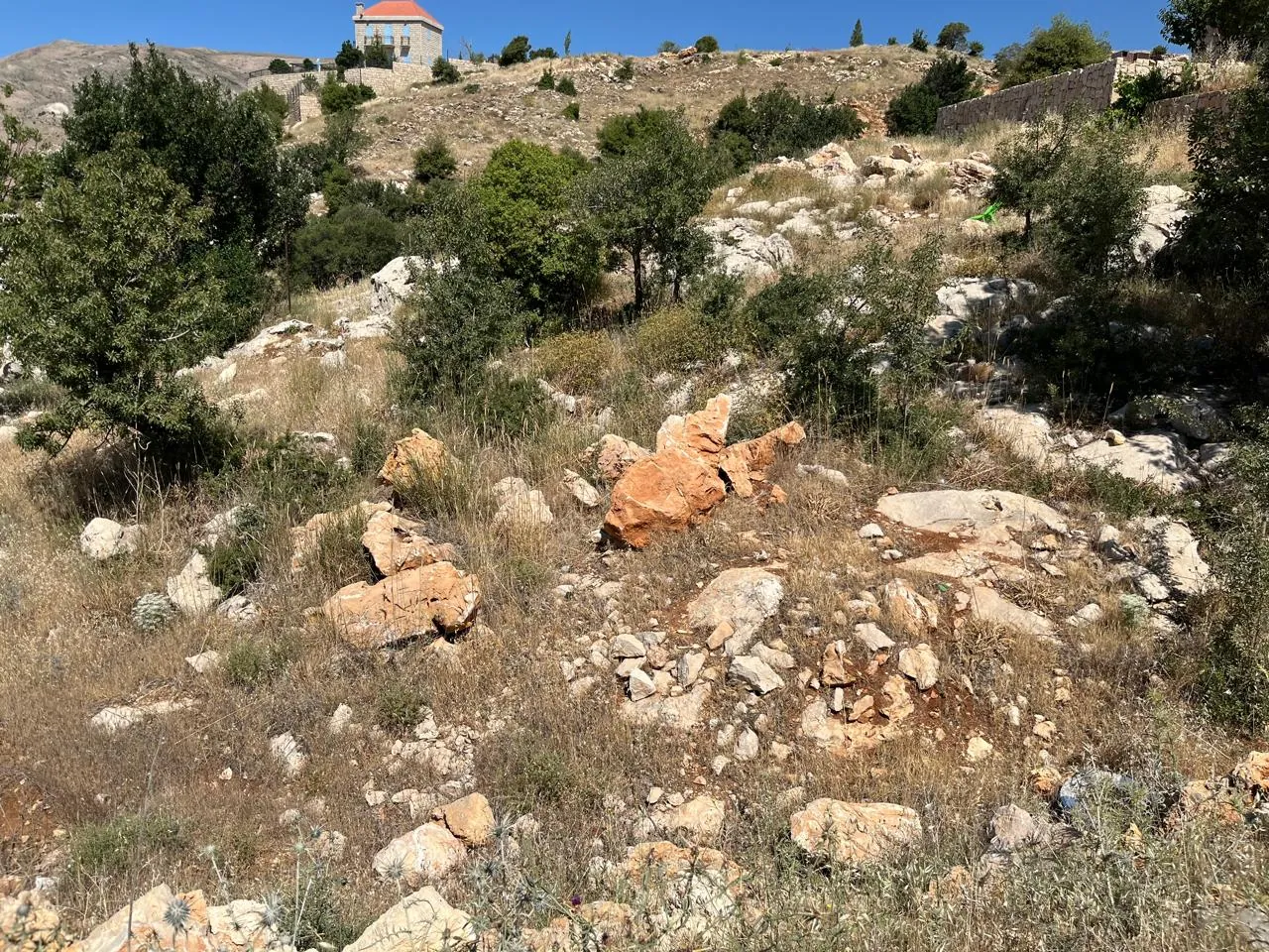 Zahle Qaa Er Rim land 826 sqm for Sale Ref#6458