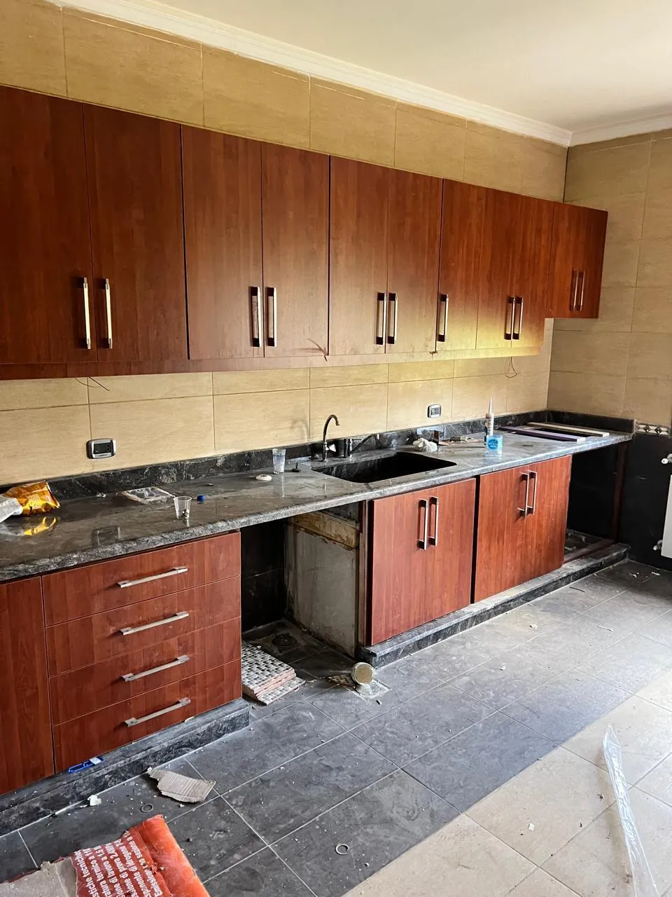 Spacious apartment for Rent in Haouch El Omara Stargate Area #6460 — الصورة 3