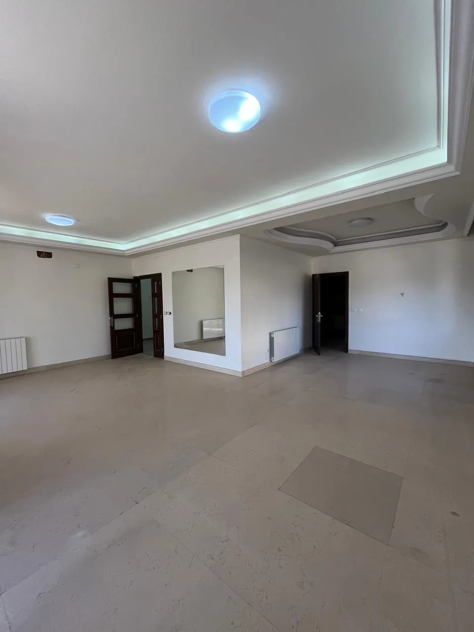 Zahle ksara spacious luxurious apartment with terrace for Rent Ref#6464 — photo 2