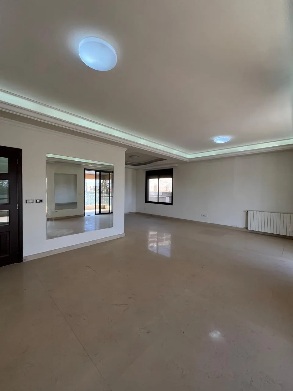Zahle ksara spacious luxurious apartment with terrace for Rent Ref#6464 — photo 3