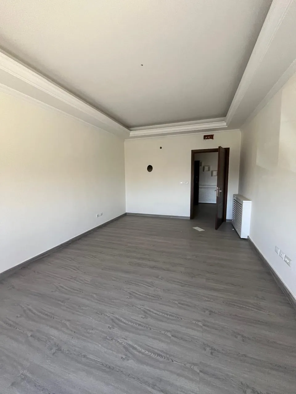 Zahle ksara spacious luxurious apartment with terrace for Rent Ref#6464 — photo 4