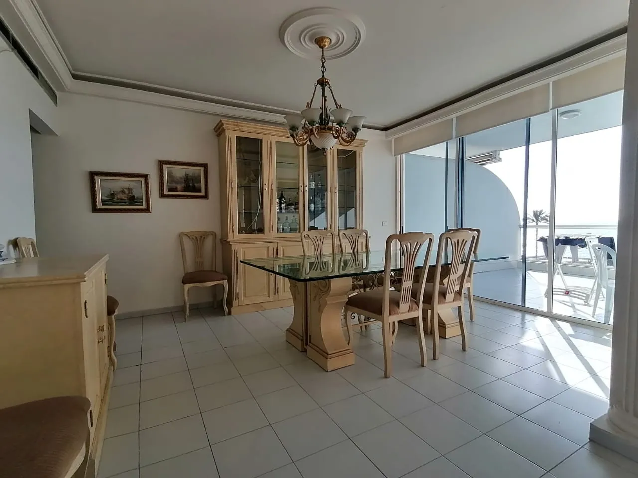 Fully Furnished Chalet for Rent in Maameltein – Panoramic Sea View #6508 — الصورة 3