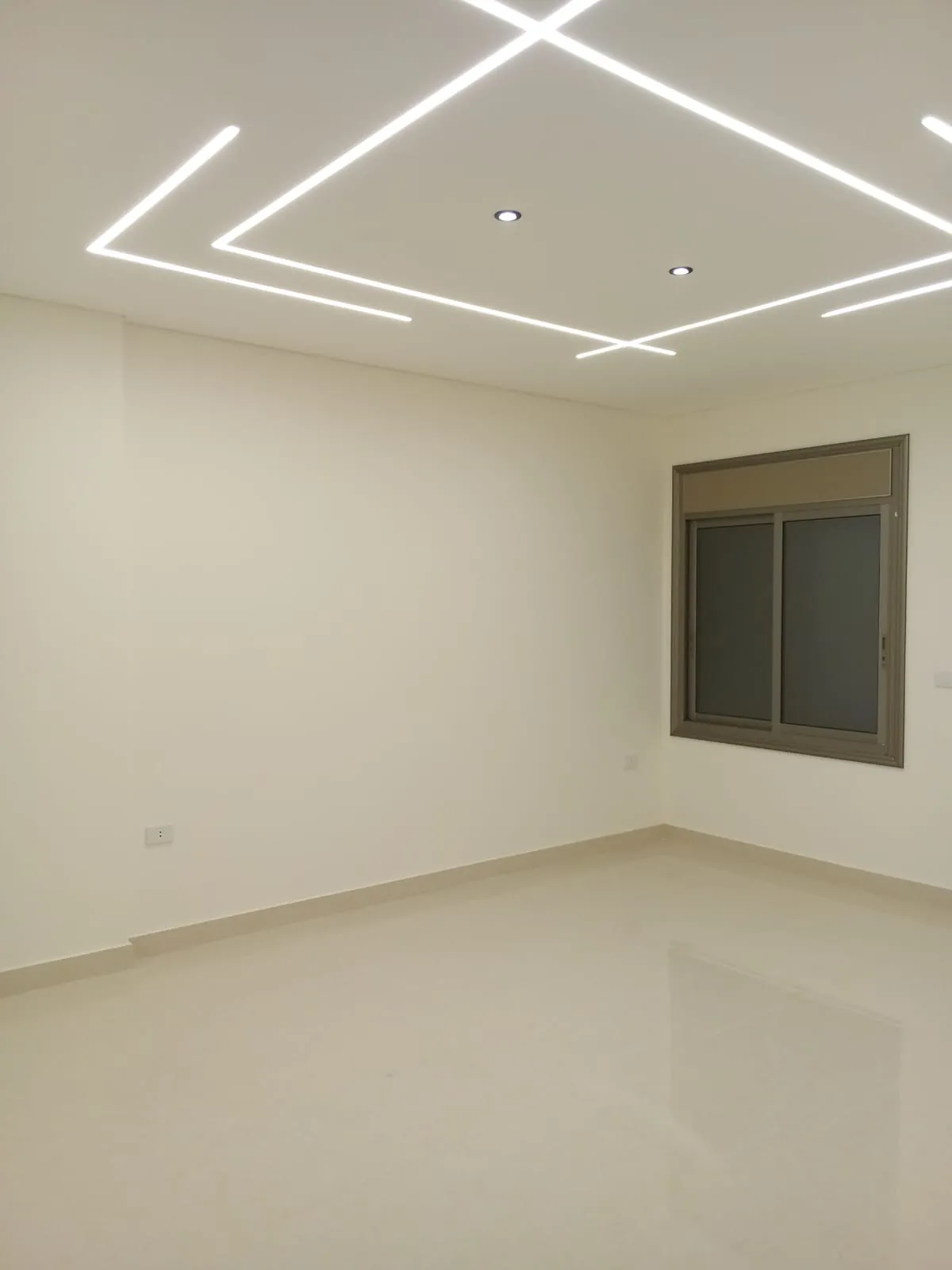 Ksara brand new apartment 180 sqm for Sale #6608 — الصورة 2