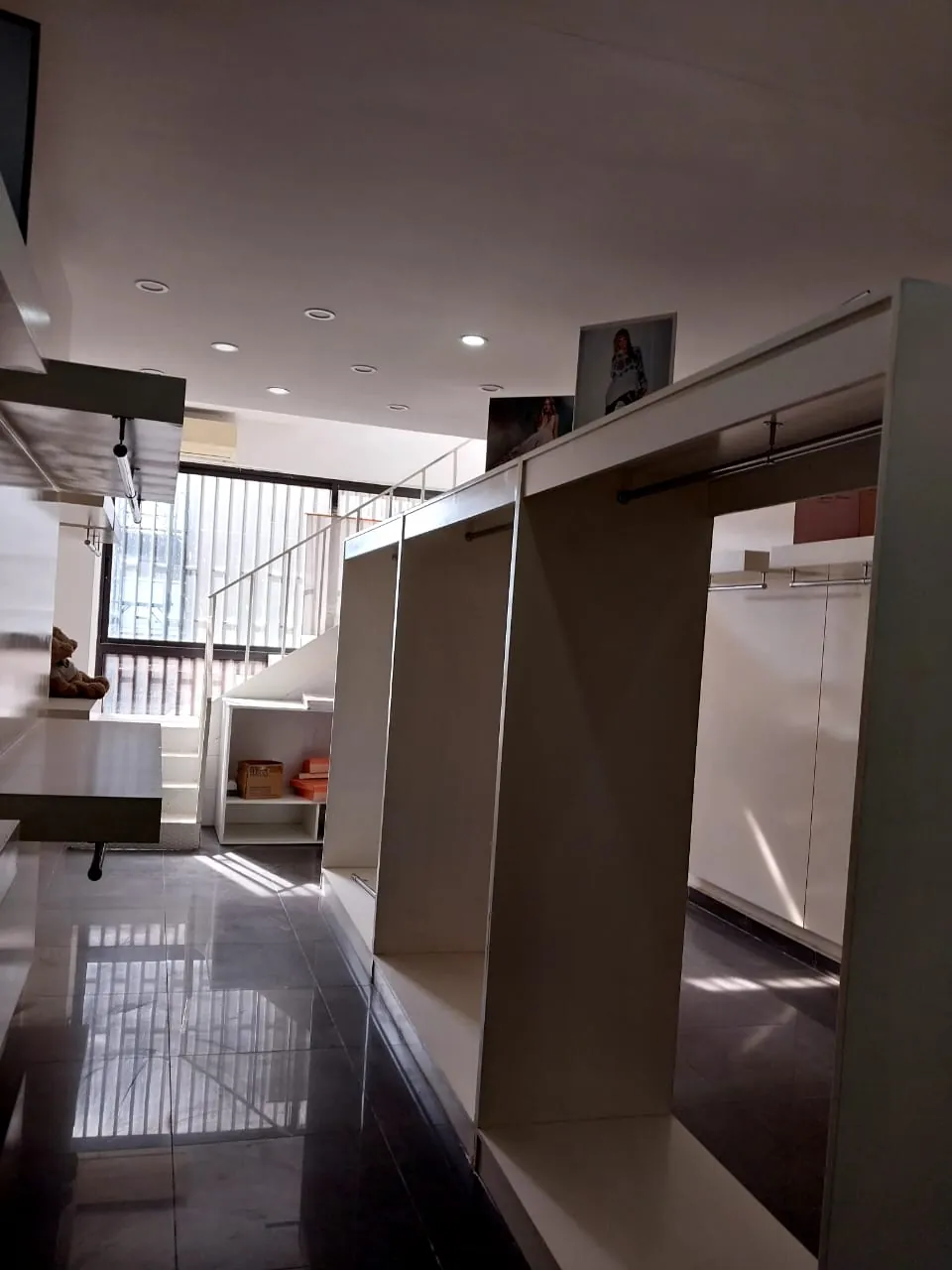 Kaslik office or clinic 70 sqm, two floors for Sale #6611 — الصورة 3