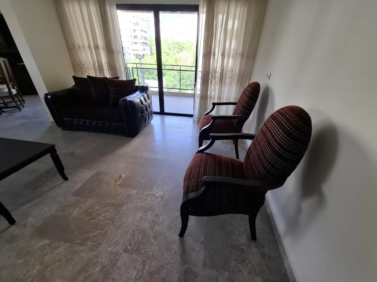 Jounieh haret sakher fully furnished apartment 220 sqm for Rent #6612 — الصورة 2