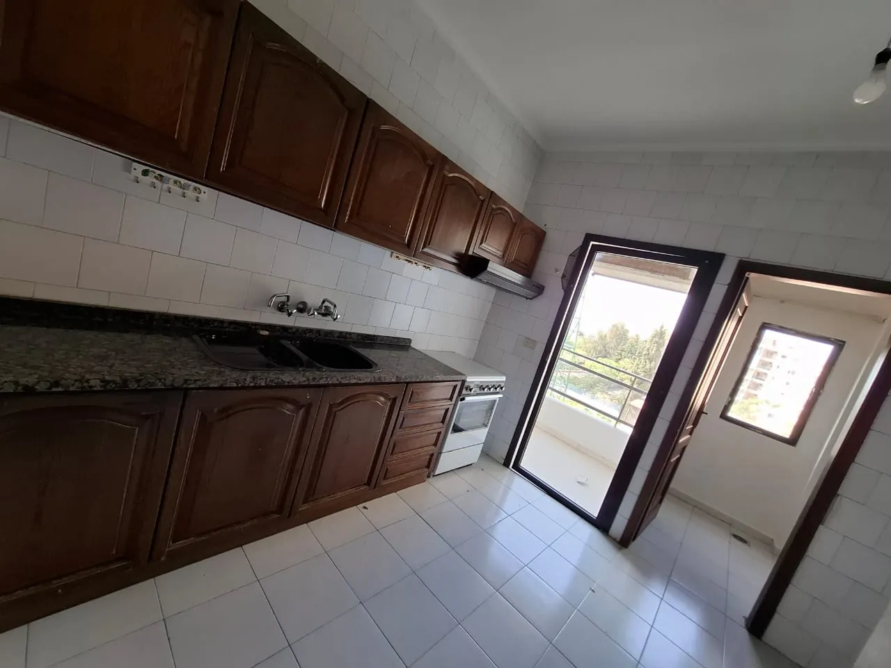 Jounieh haret sakher fully furnished apartment 220 sqm for Rent #6612 — الصورة 5