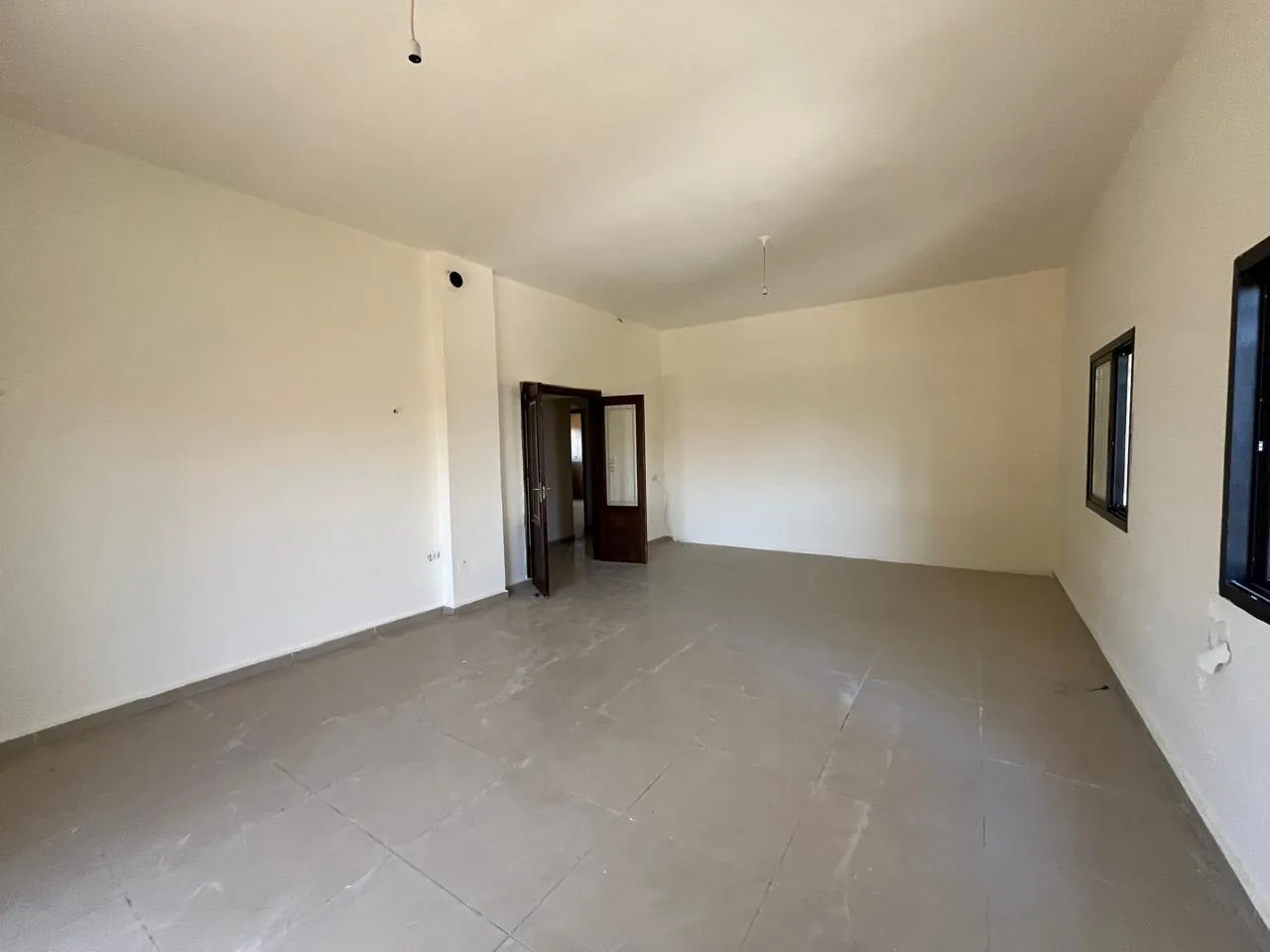 Maalaka building shops two facades 200m + apartment 250m for Sale #6642 — photo 4