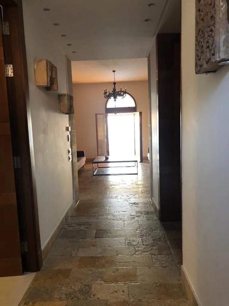 Seafront villa with commercial shops in the heart of Jounieh #6681 — photo 4
