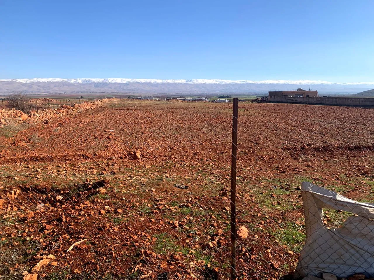 Deir el ahmar baalbek, fenced land 12,598 sqm for Sale #6717 — photo 3