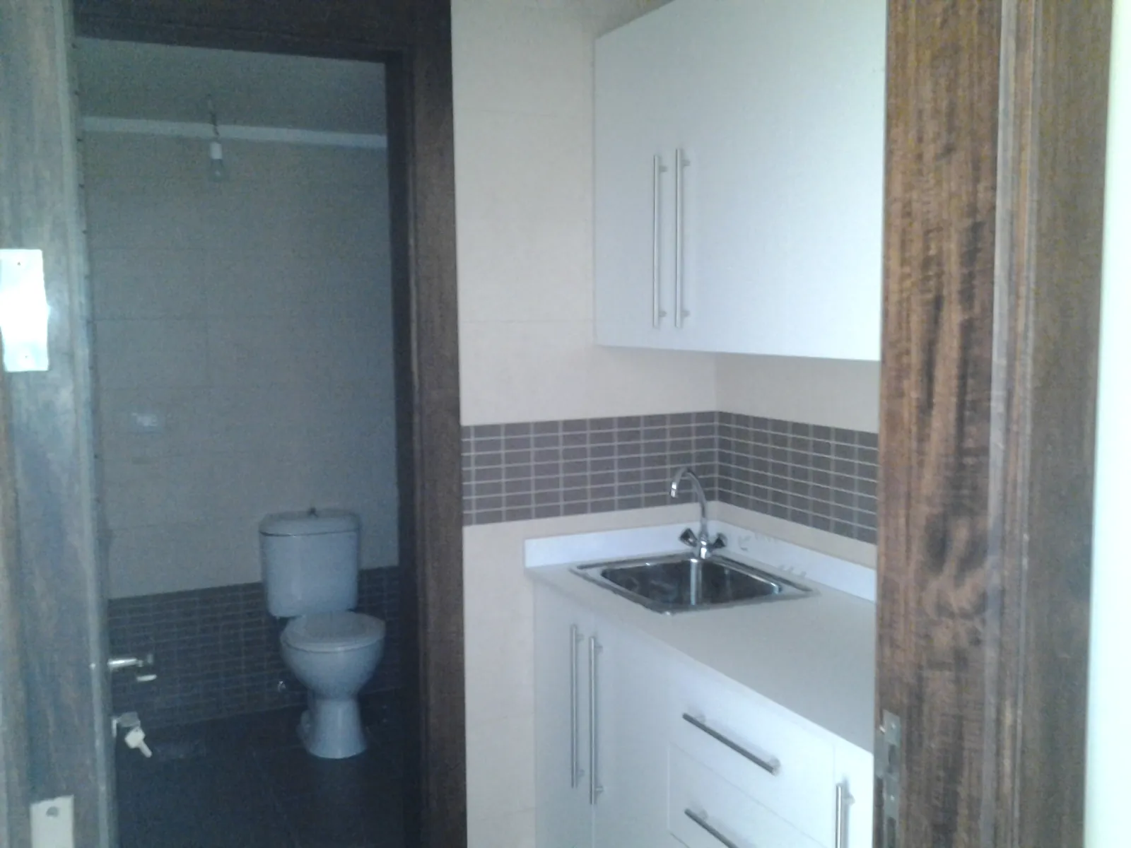 Haouch el omara brand new offices for Rent in a prime commercial center #6719 — الصورة 5