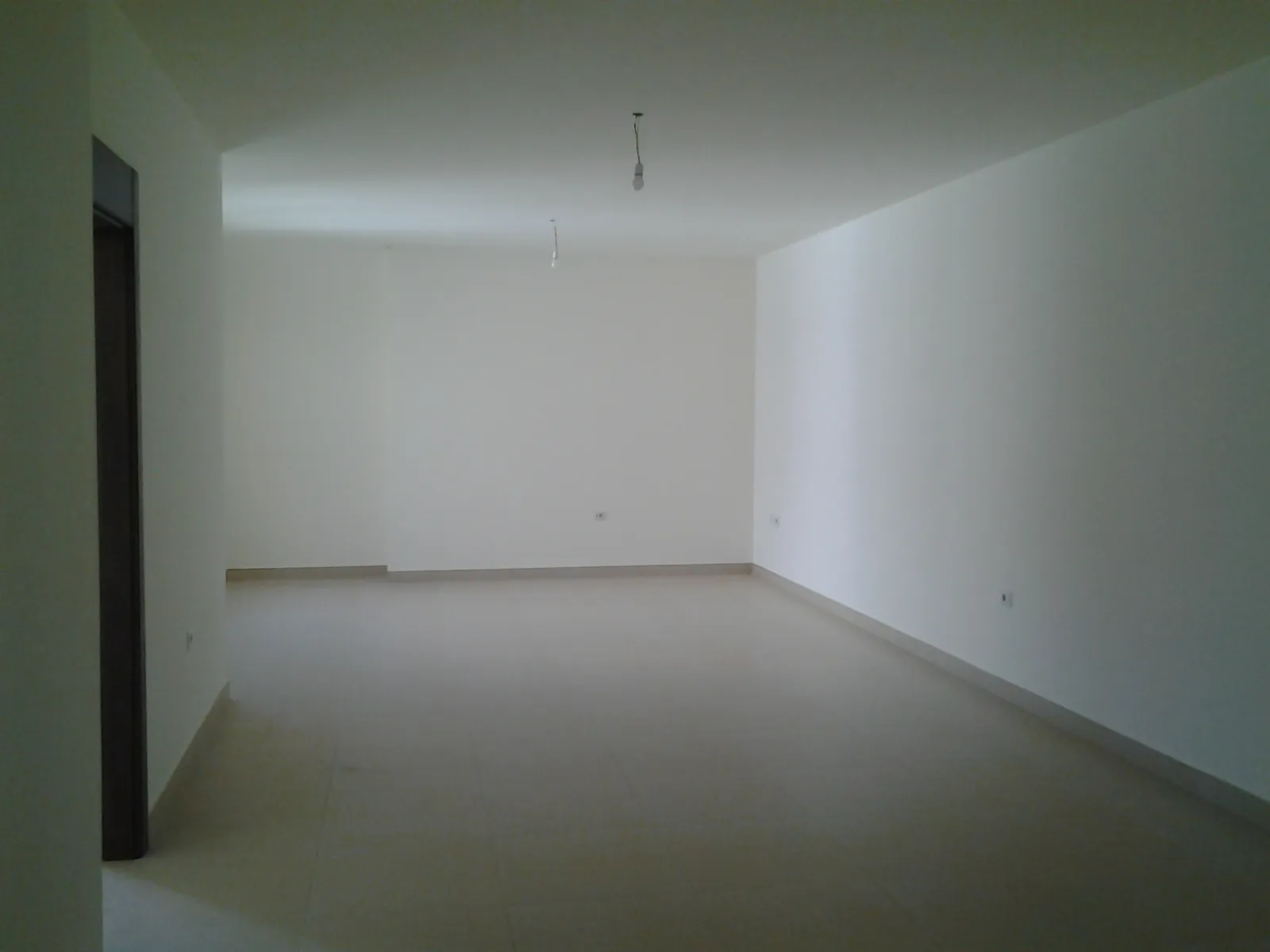 Haouch el omara brand new shops for Sale in a prime commercial center #6720 — الصورة 2