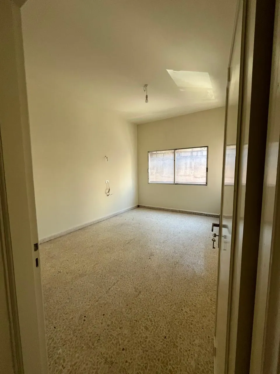 Zahle el miden apartment for Rent open view overlooking Zahle #6721 — الصورة 3