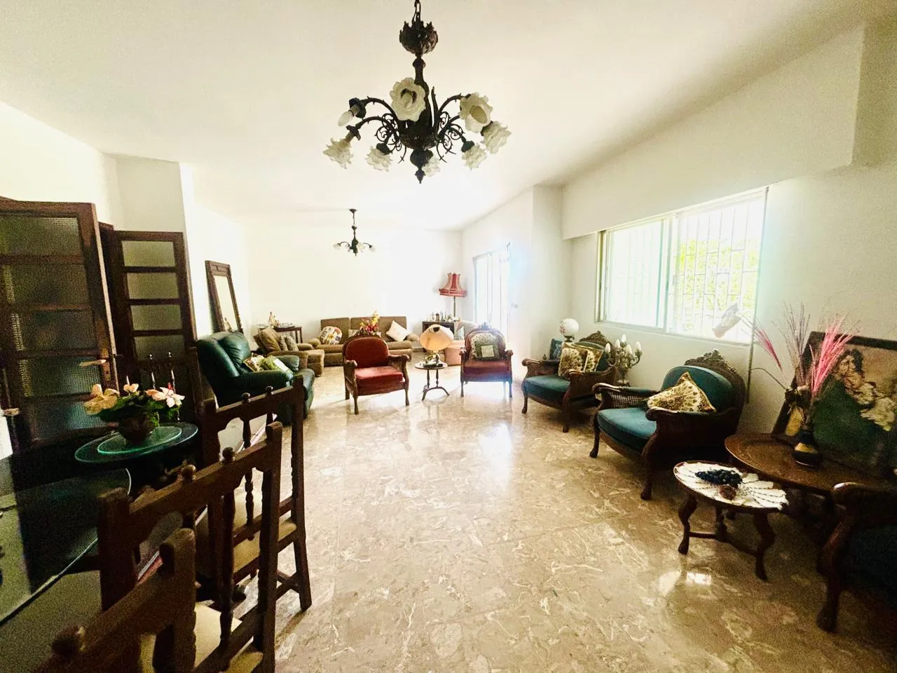 El biyada fully furnished apartment 220 sqm with terrace for Rent #6722 — الصورة 2
