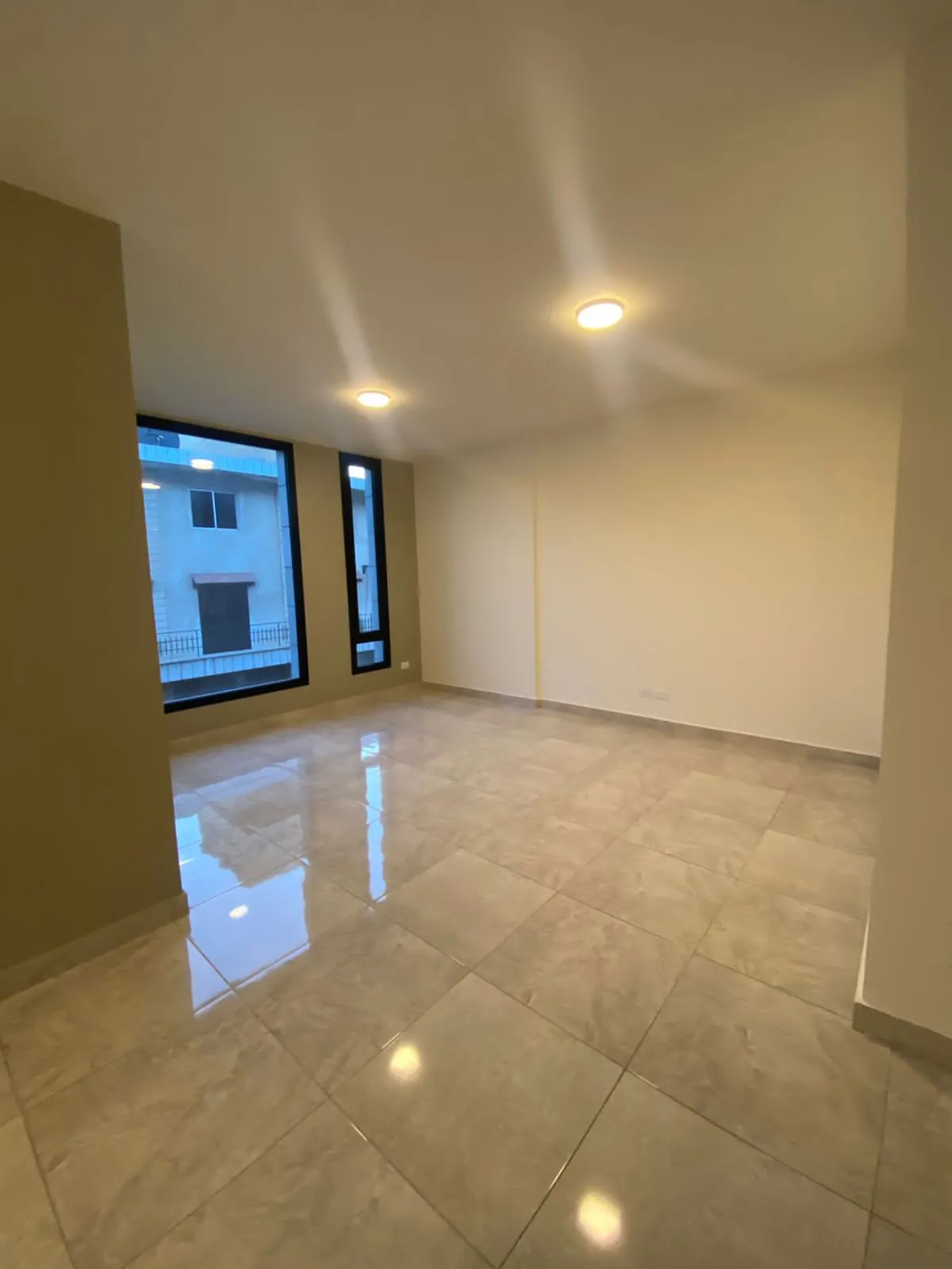 Haouch el omara office 55 sqm for Rent (2 offices available) #6731 — الصورة 2