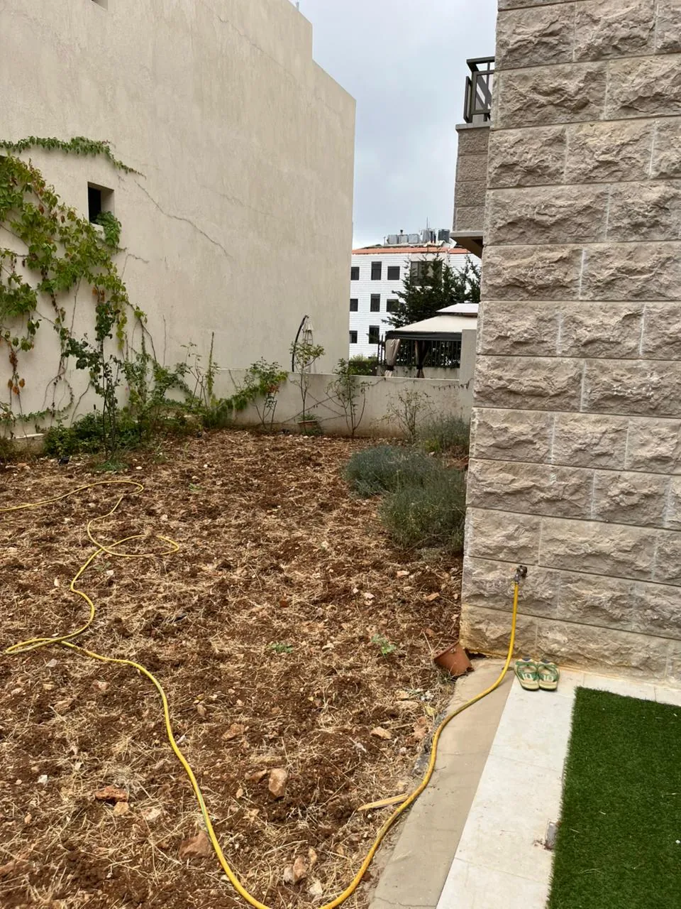 Klayaat furnished 160m apartment + 180m terrace & 100m garden for Sale #6755 — photo 2
