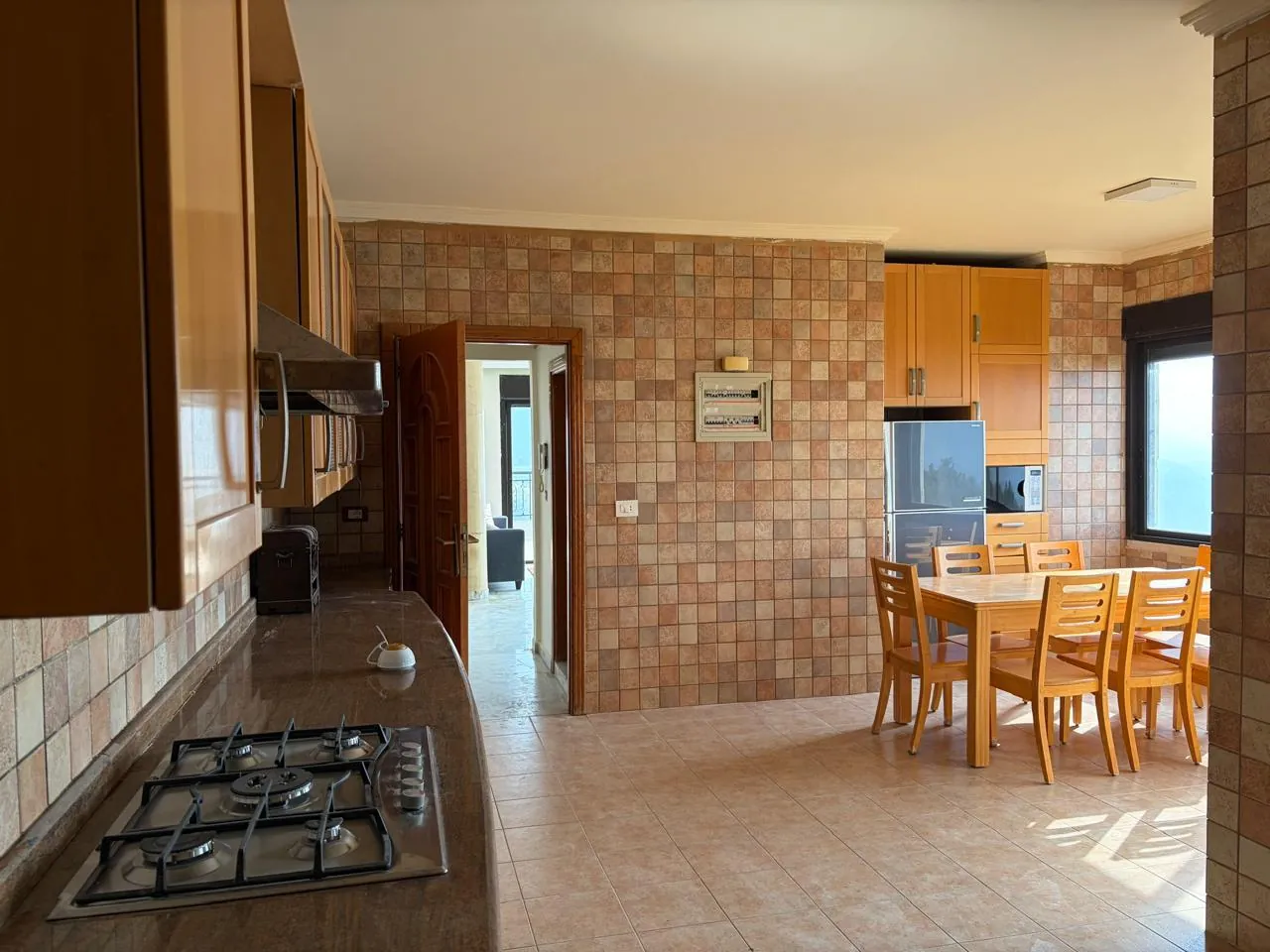 Adma roof apartment 300 sqm for Rent, sea & mountain view #6785 — الصورة 5