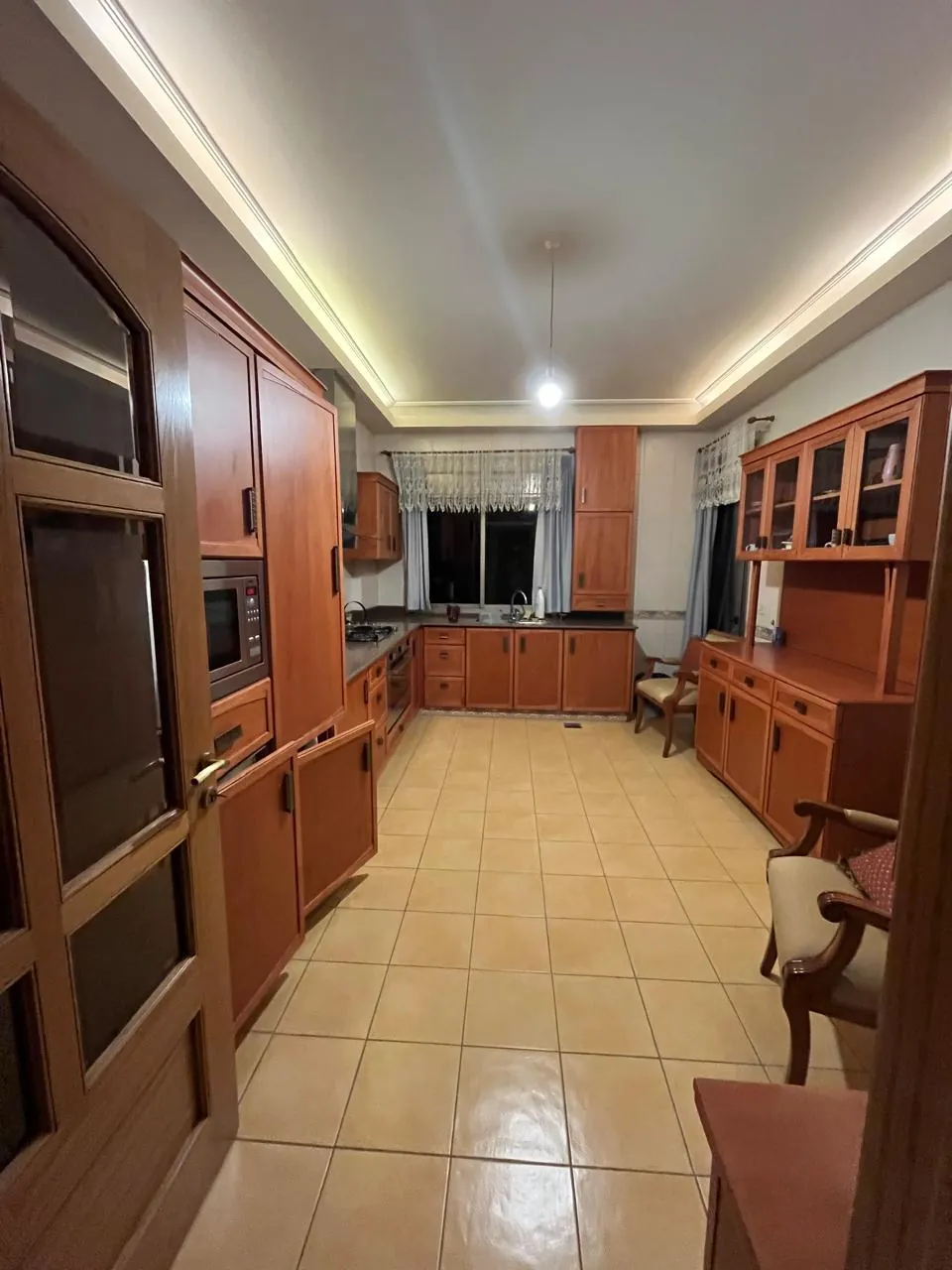 Ksara fully furnished spacious apartment 250 sqm panoramic view #6806 — الصورة 3